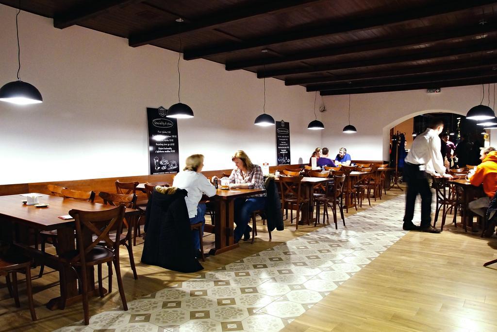 Kyjovsky Pivovar - Hotel, Restaurace, Pivni Lazne Kültér fotó